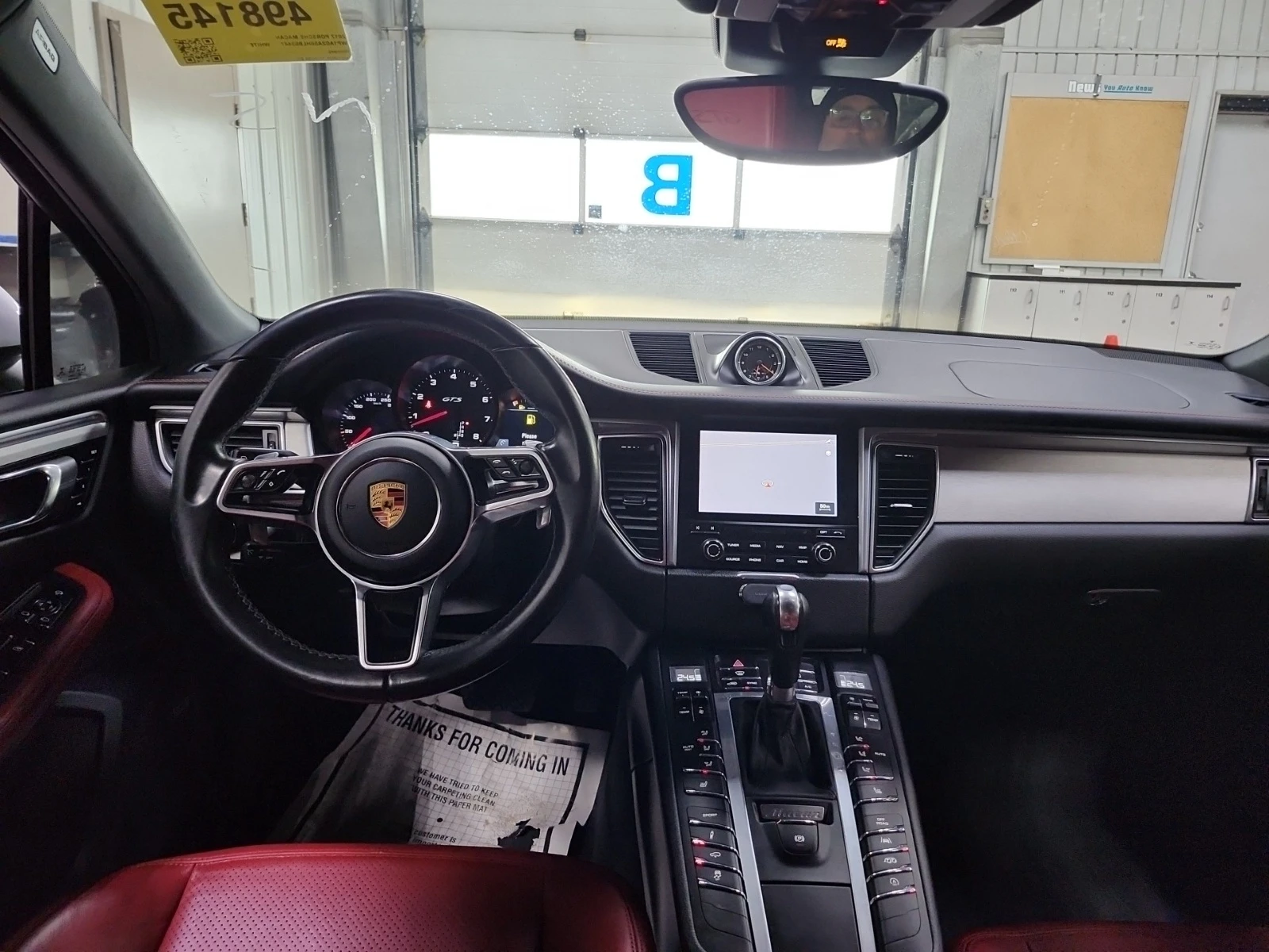 Porsche Macan GTS * * CARFAX * * АВТО КРЕДИТ * * , снимка 6 - Автомобили и джипове - 54813827