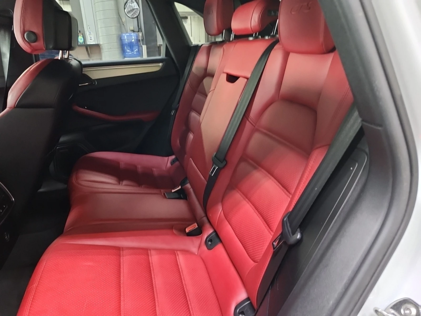 Porsche Macan GTS * * CARFAX * * АВТО КРЕДИТ * * , снимка 11 - Автомобили и джипове - 54813827