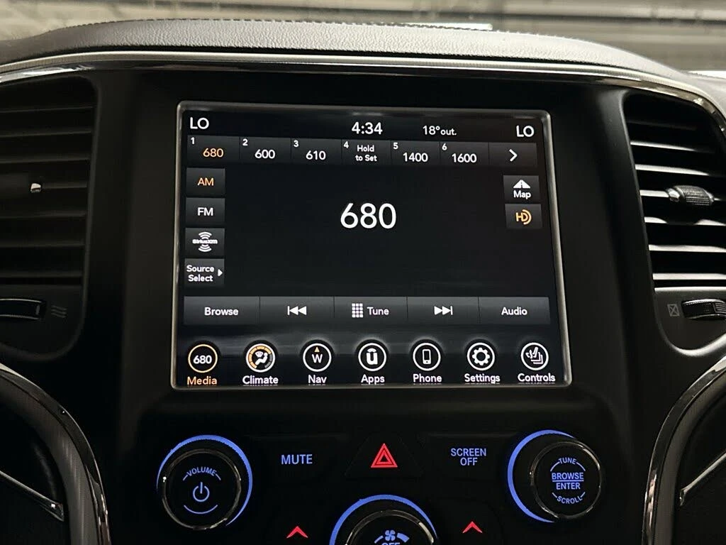 Jeep Grand cherokee Summit 4WD* FULL* ФИКСИРАНА ЦЕНА* АВТОКРЕДИТ* , снимка 11 - Автомобили и джипове - 54912409