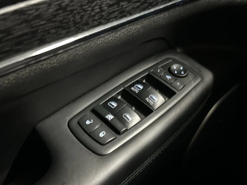 Jeep Grand cherokee Summit 4WD* FULL* ФИКСИРАНА ЦЕНА* АВТОКРЕДИТ* , снимка 14 - Автомобили и джипове - 54912409