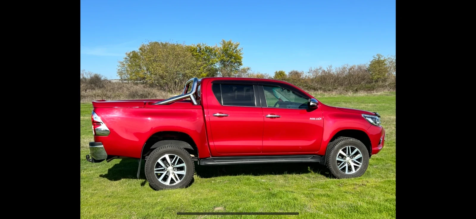 Toyota Hilux INVISIBLIE, снимка 3 - Автомобили и джипове - 55540459
