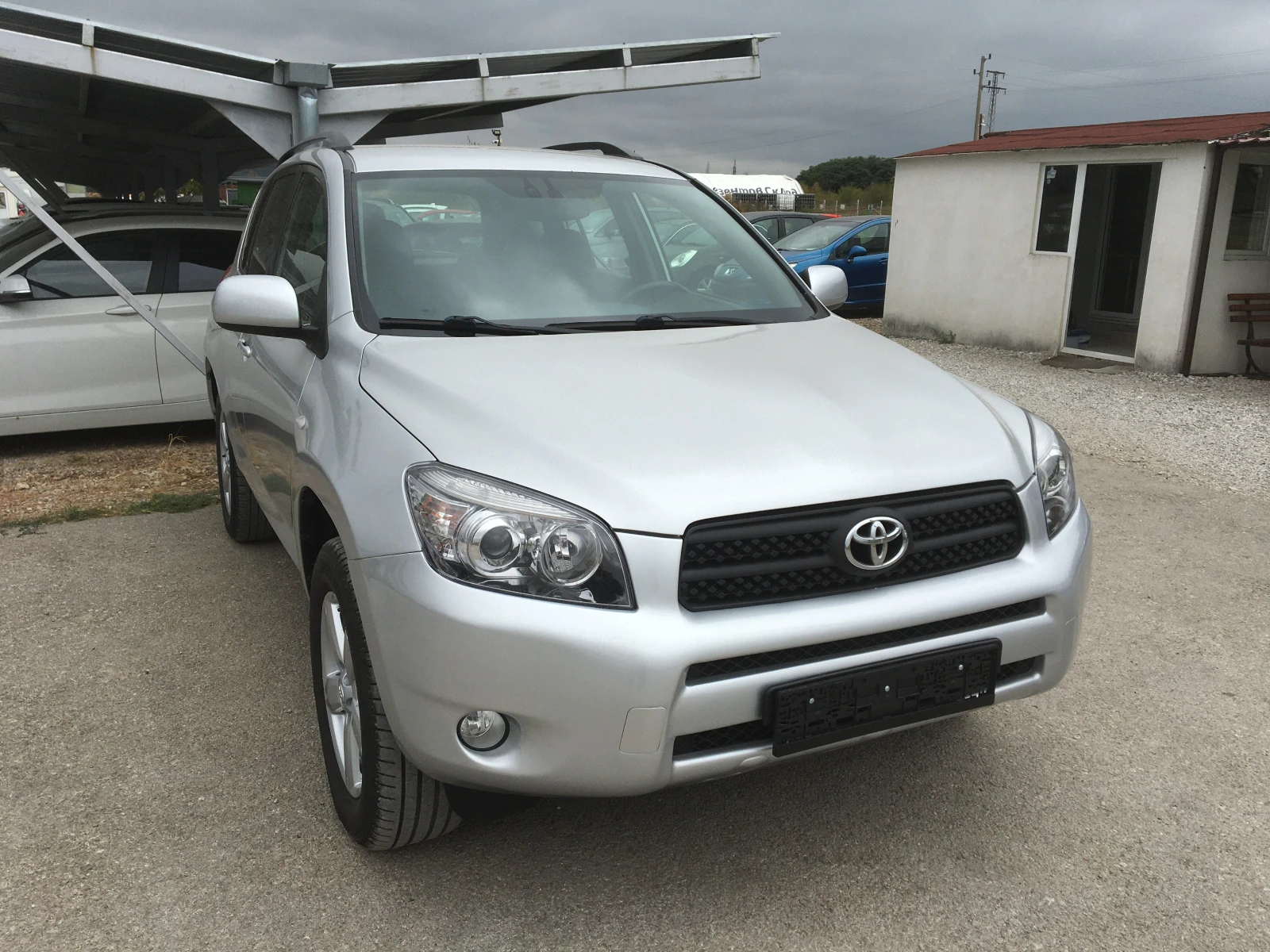 Toyota Rav4 2.2D-4D 136kc, снимка 3 - Автомобили и джипове - 55951453