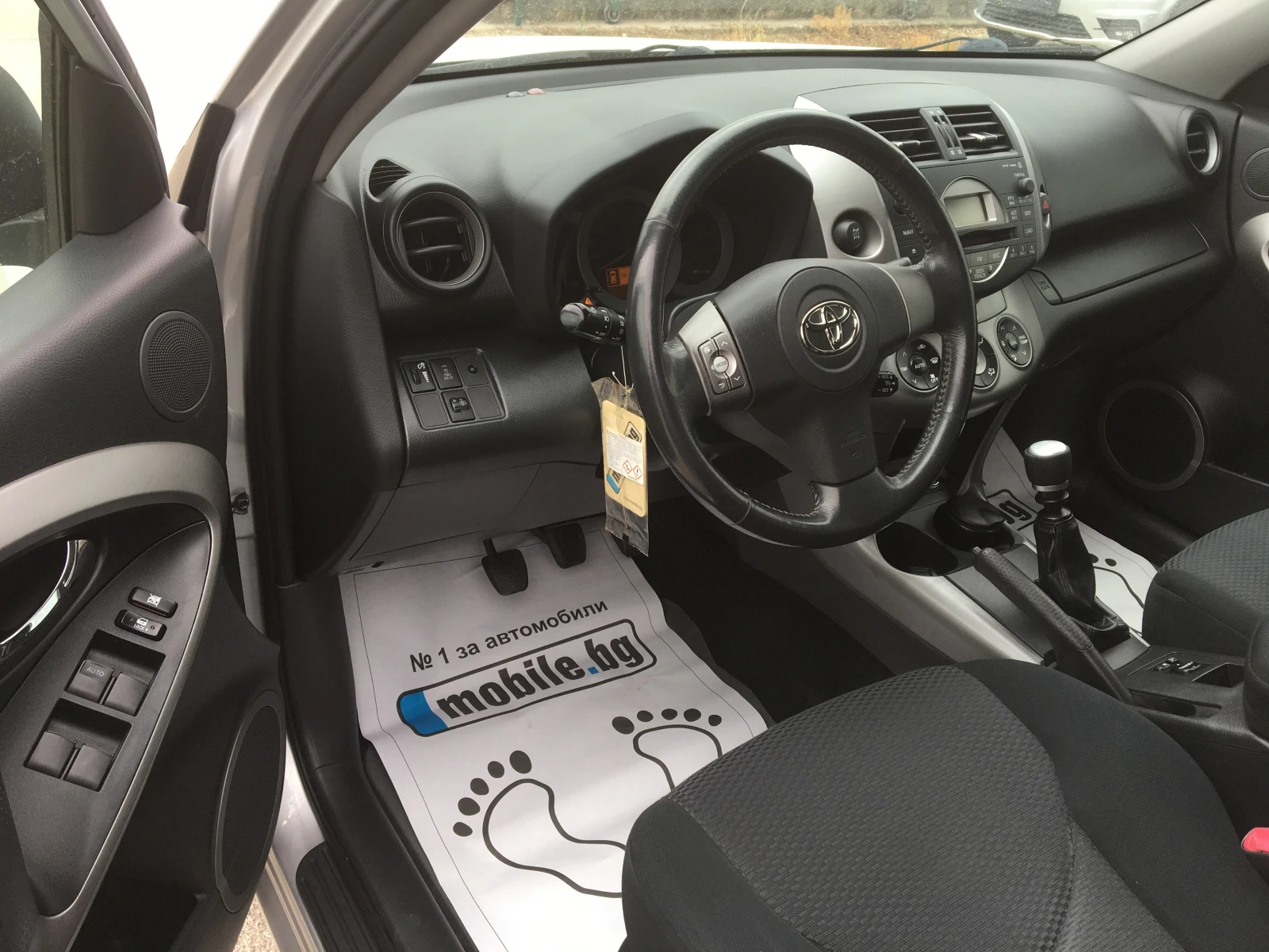 Toyota Rav4 2.2D-4D 136kc, снимка 7 - Автомобили и джипове - 55951453