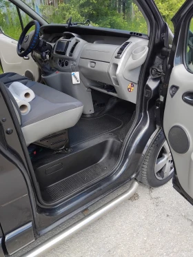 Обява за продажба на Opel Vivaro 2, 5CDTI..MAXI  ~8 990 лв. - изображение 8