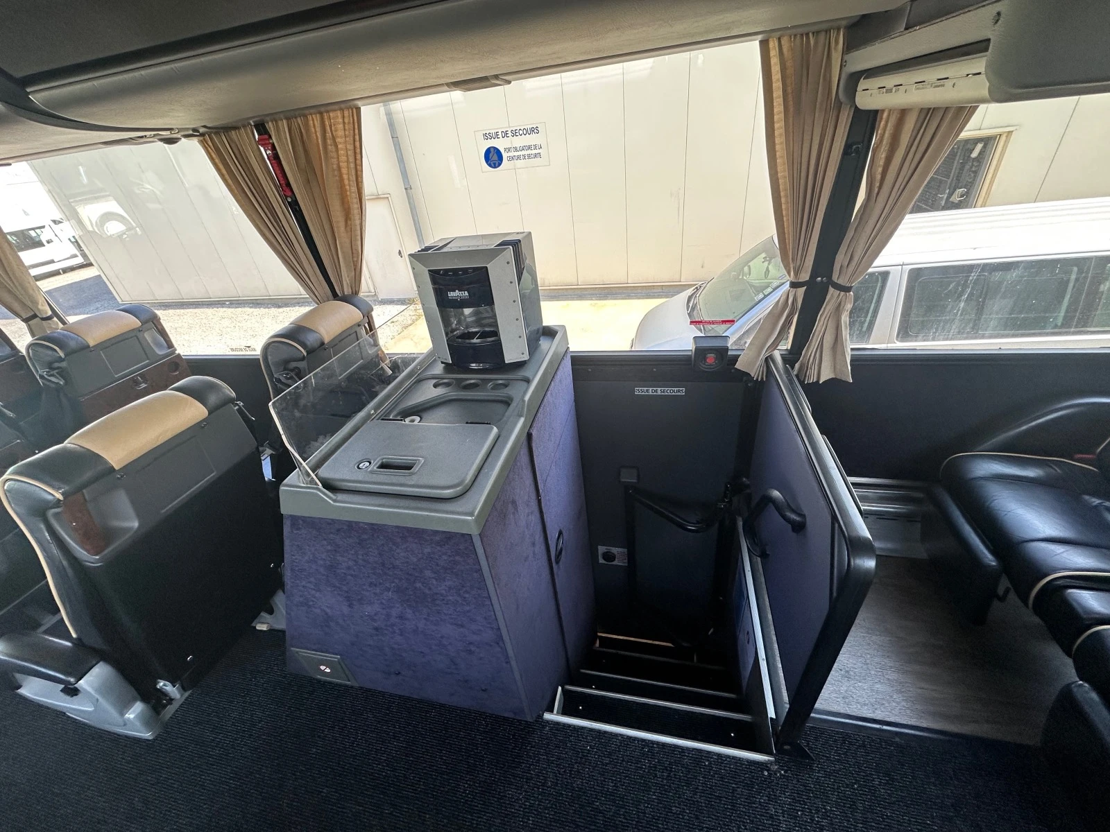 Bova Futura FHD 13380 VIP  DAF Motor | Mobile.bg   13