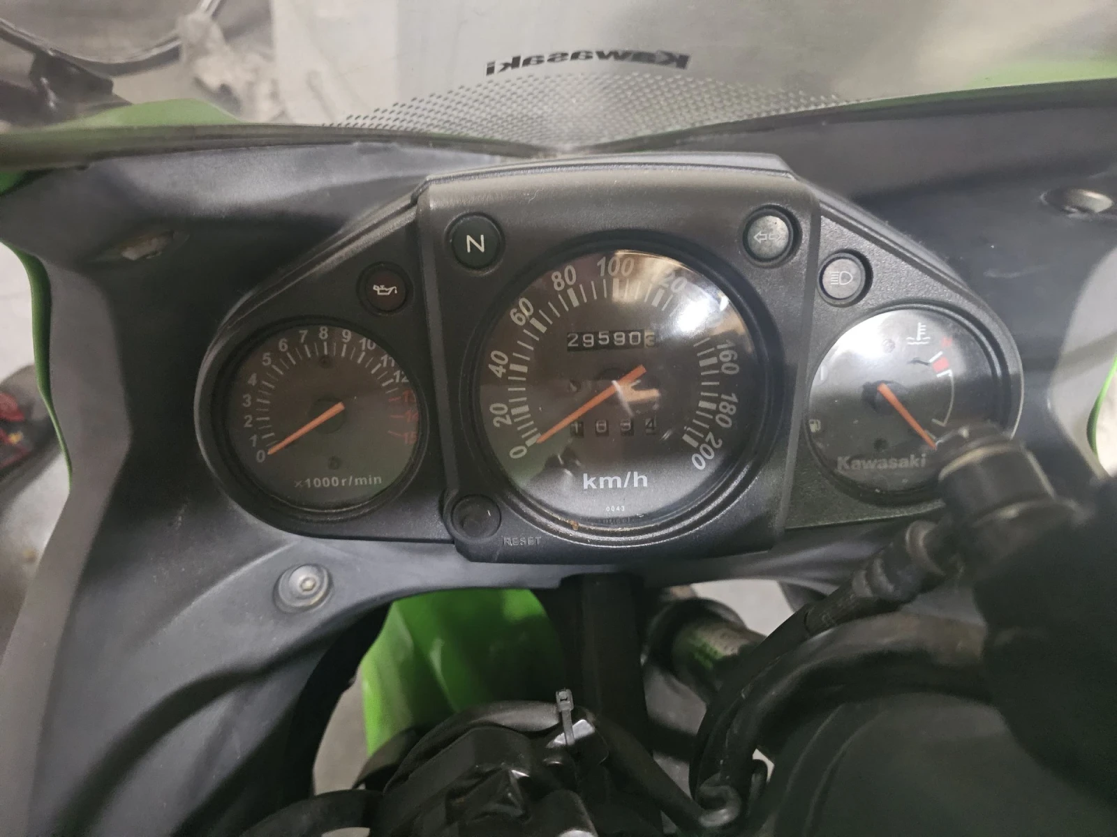 Kawasaki Ninja 250R - изображение 5