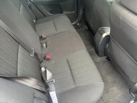 Toyota Auris КАТО НОВА , снимка 11