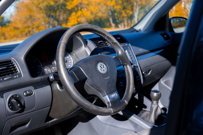 VW Golf GT, снимка 5 - Автомобили и джипове - 45264863