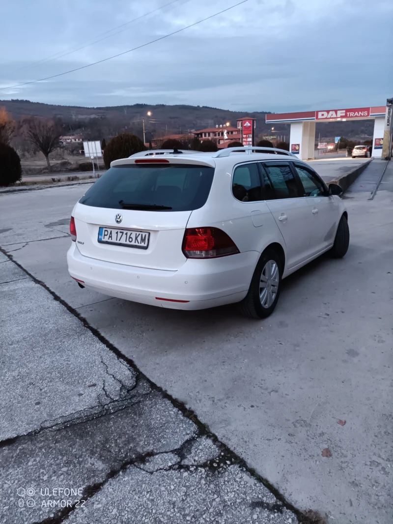 VW Golf 1.6TDI+ , снимка 3 - Автомобили и джипове - 48539912