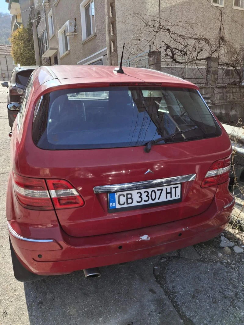 Mercedes-Benz B 220 CDI, снимка 2 - Автомобили и джипове - 49389511