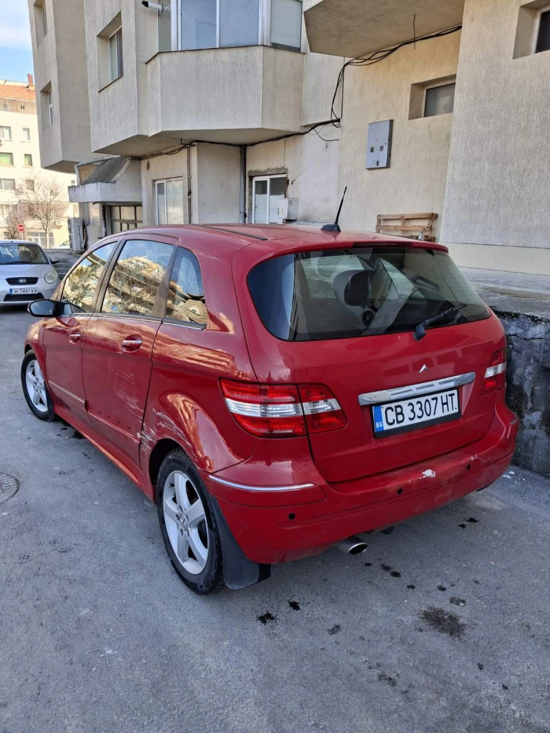 Mercedes-Benz B 220 CDI, снимка 7 - Автомобили и джипове - 49389511