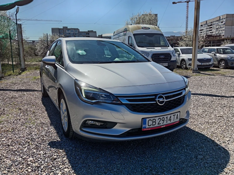 Opel Astra 1.4T, снимка 2 - Автомобили и джипове - 49583124