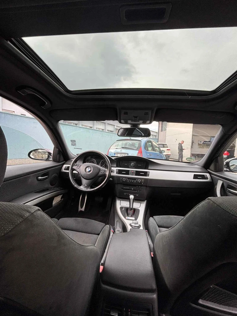 BMW 330 i, снимка 6 - Автомобили и джипове - 52494174