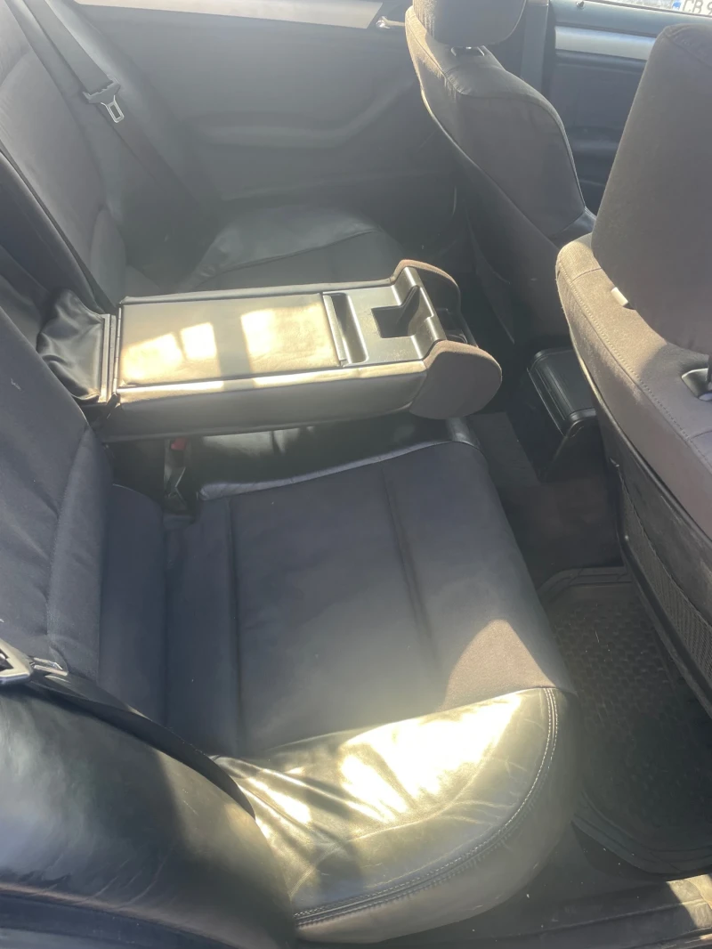 BMW 320 136 кс 🔝, снимка 10 - Автомобили и джипове - 53341906