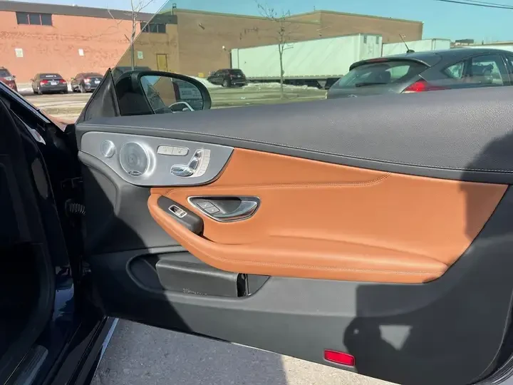 Mercedes-Benz C 43 AMG * CARFAX * ЦЕНА ДО БГ, снимка 12 - Автомобили и джипове - 53974356