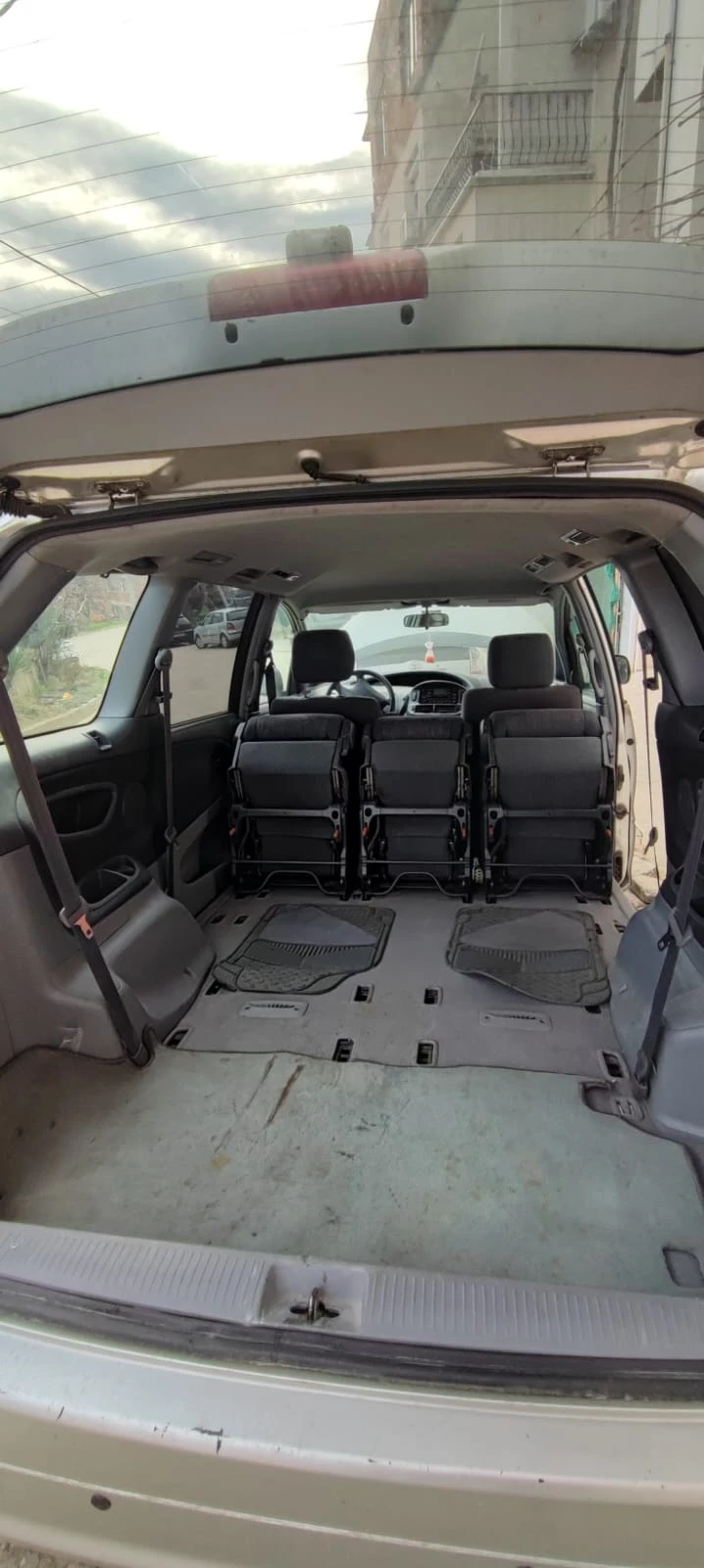 Toyota Previa ��� �����������  | Mobile.bg � ����������� 6