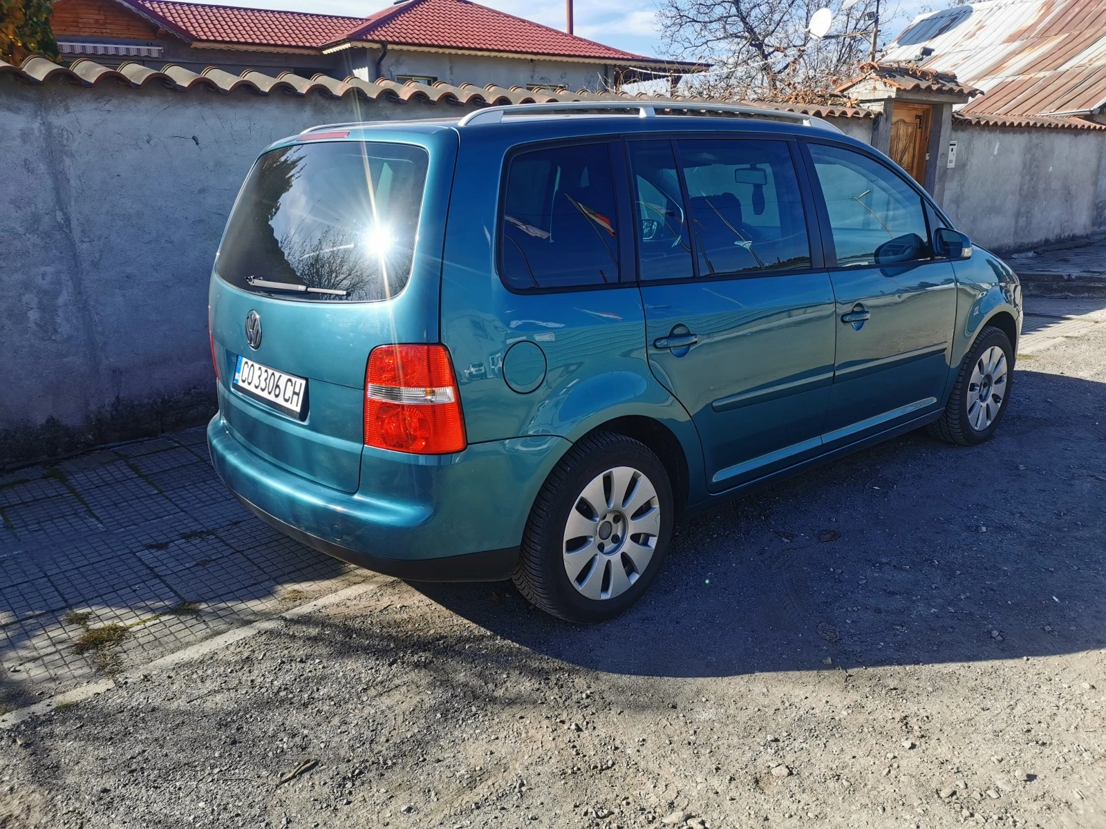 VW Touran 2.0 TDI - изображение 2