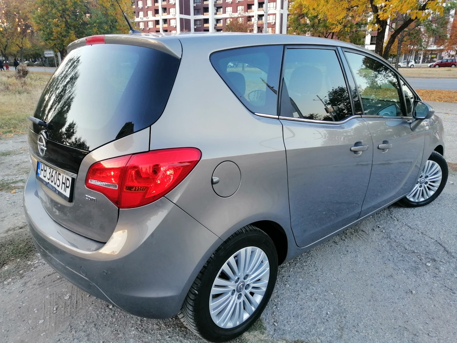 Opel Meriva 1.6 CDTI * * KLIMA* FEIS  - изображение 6