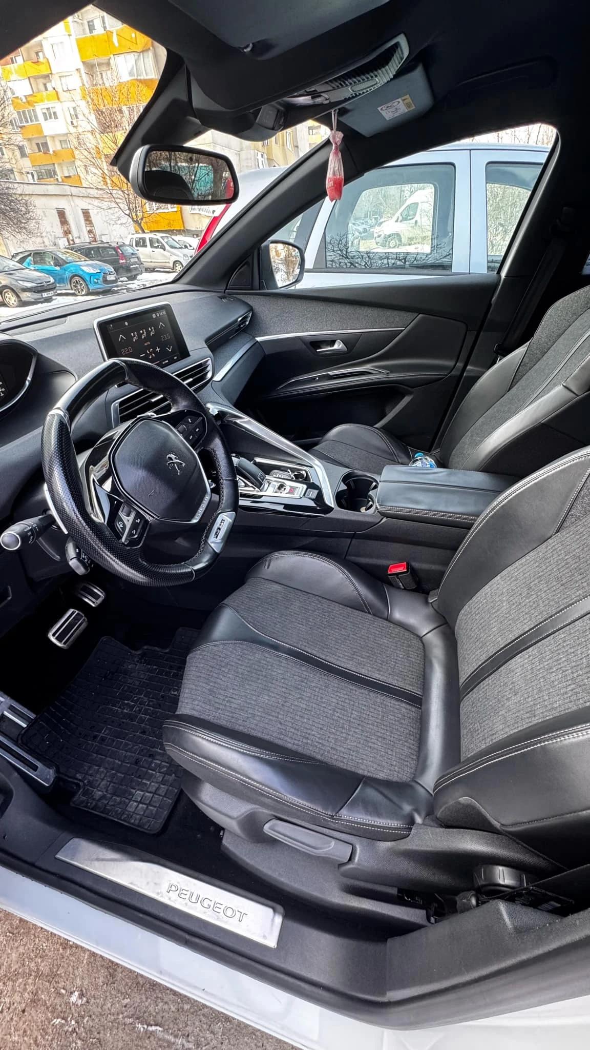 Peugeot 5008 GT-line Blue-HDI KAMERA-KEYLES - изображение 7