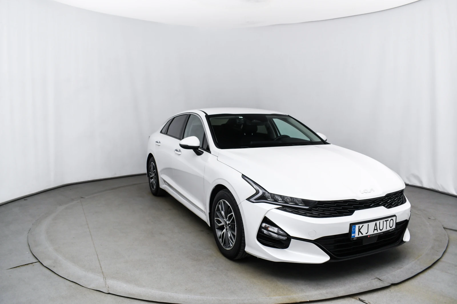 Kia K5 2.0 LPI - изображение 2