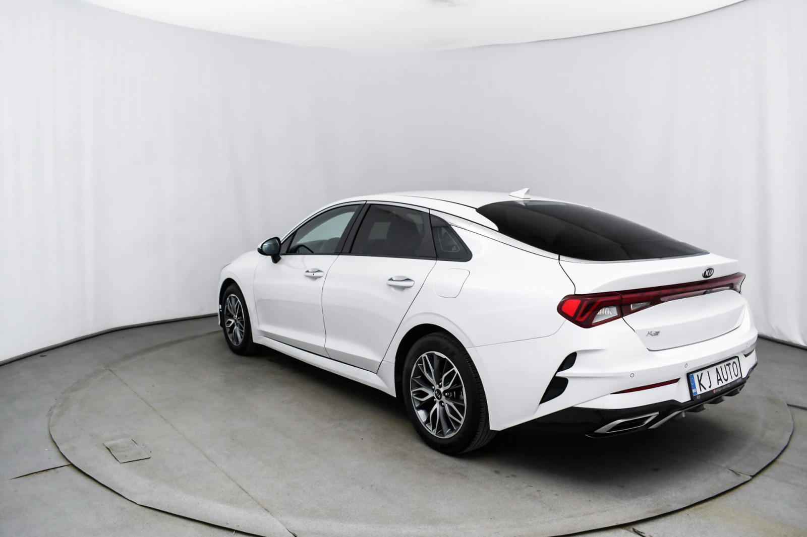 Kia K5 2.0 LPI - изображение 7