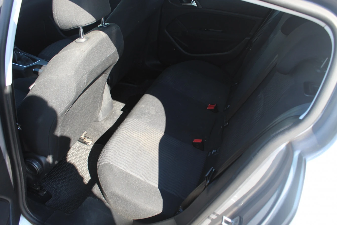 Peugeot 308 308 ACCESS PLUS 1.6 THP 125 BVM6 - изображение 7