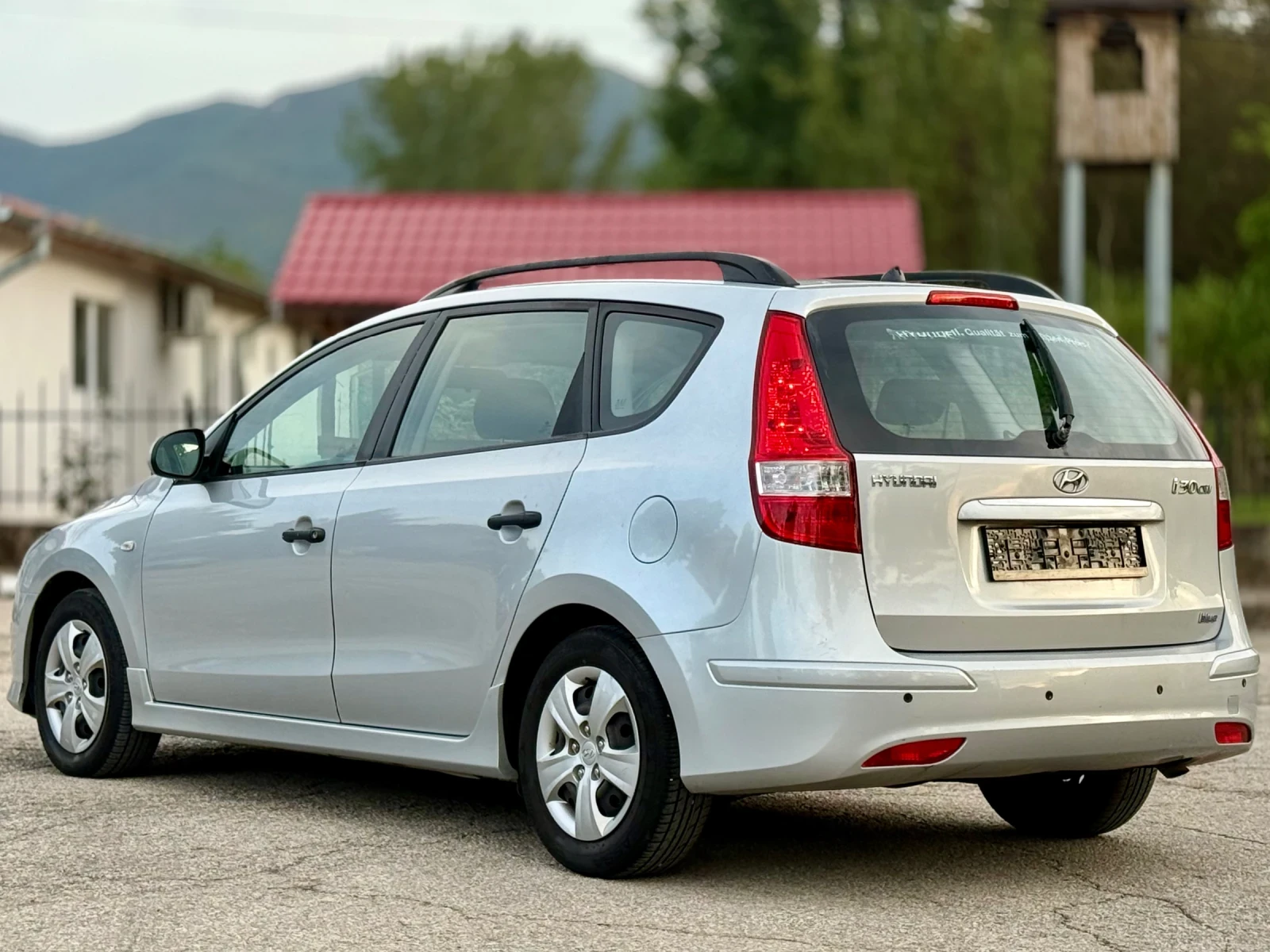 Hyundai I30 1.6* Klima* FACELIFT - изображение 4