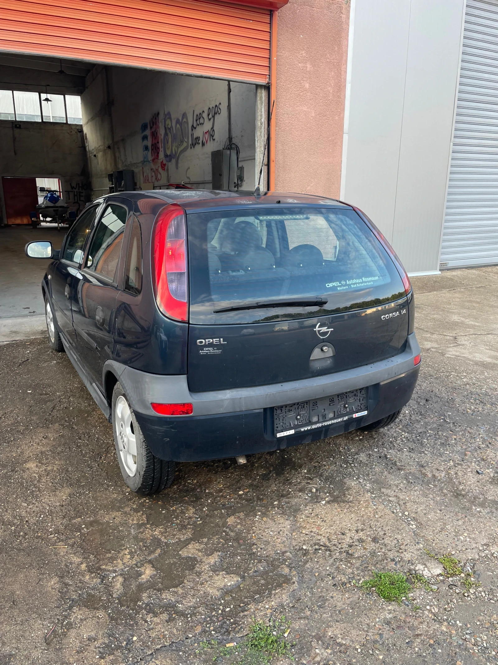 Opel Corsa 1, 4 Automatic  - изображение 8