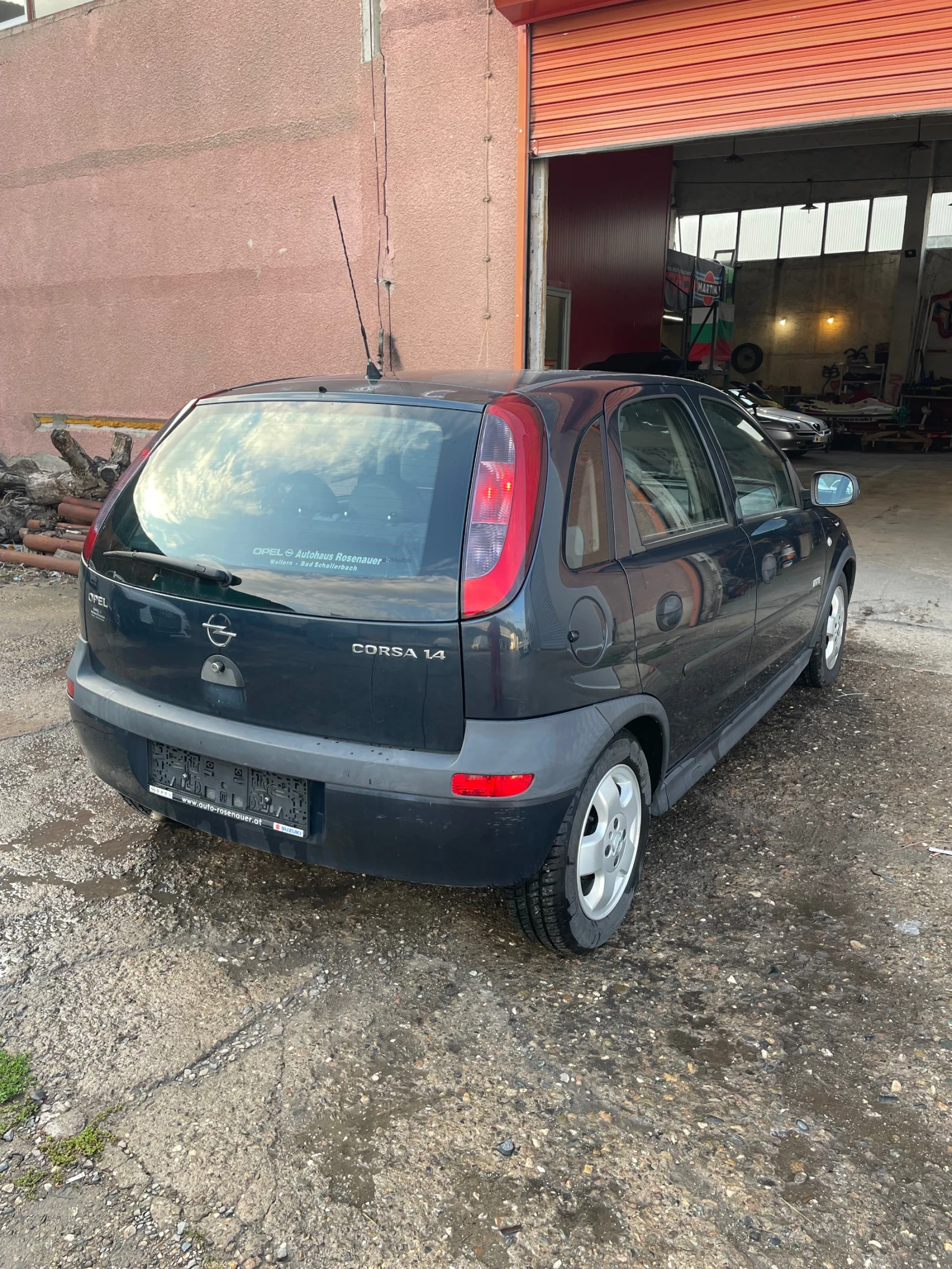 Opel Corsa 1, 4 Automatic  - изображение 7