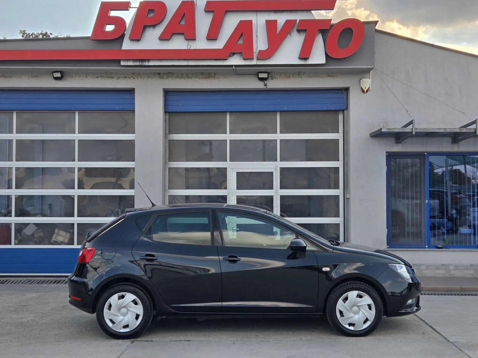 Seat Ibiza 1.2БЕНЗИН/4-ЦИЛИНДЪРА - изображение 5