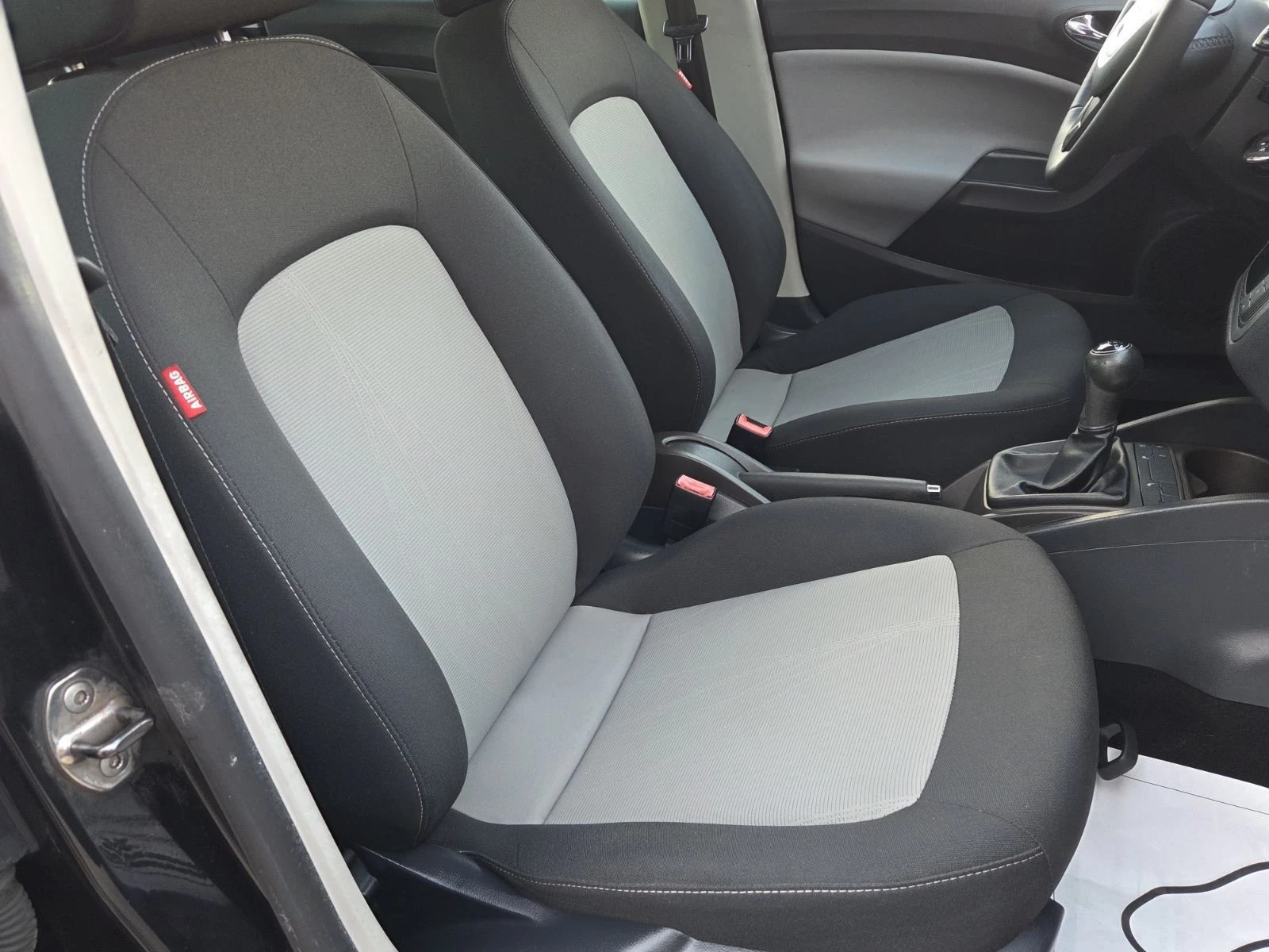 Seat Ibiza 1.2БЕНЗИН/4-ЦИЛИНДЪРА - изображение 8