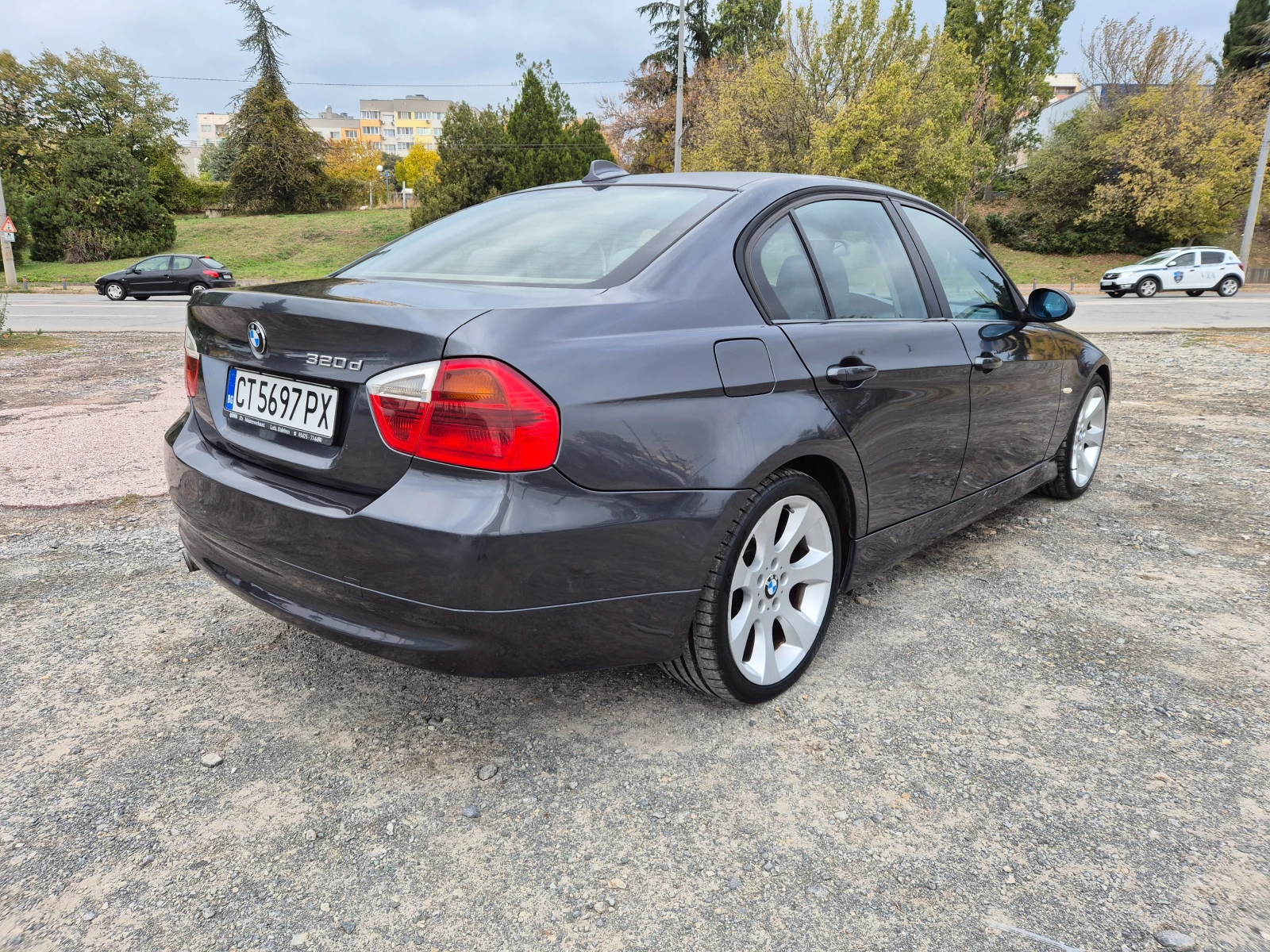 BMW 320 d 163кс - изображение 5