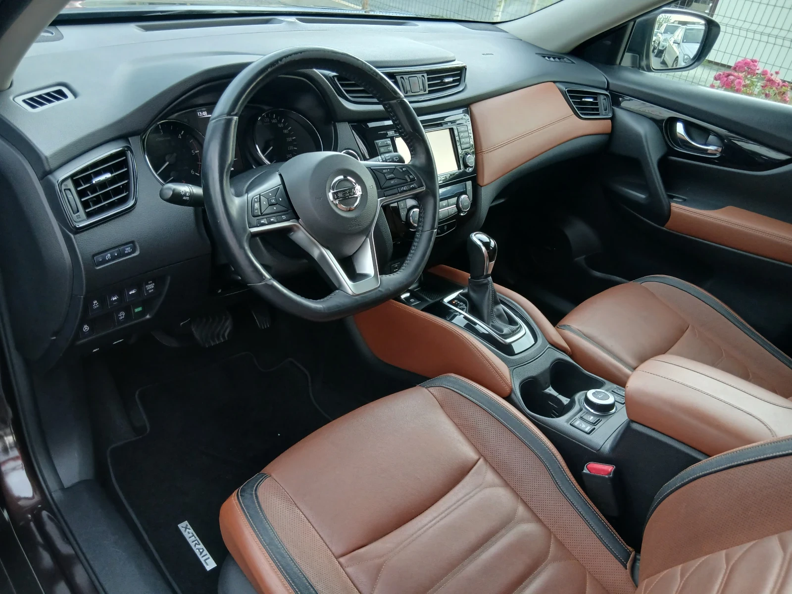 Nissan X-trail като нова 4X4 FUL, снимка 11 - Автомобили и джипове - 52656030