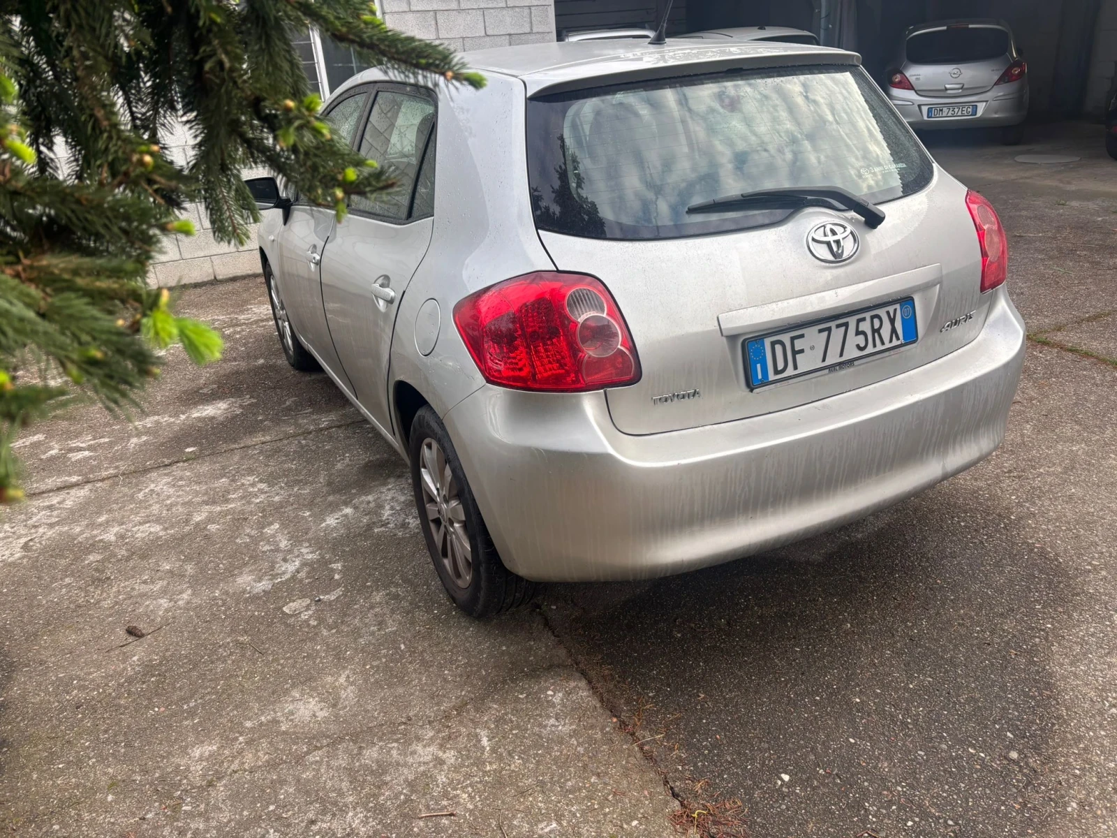 Toyota Auris КАТО НОВА , снимка 5 - Автомобили и джипове - 52656030