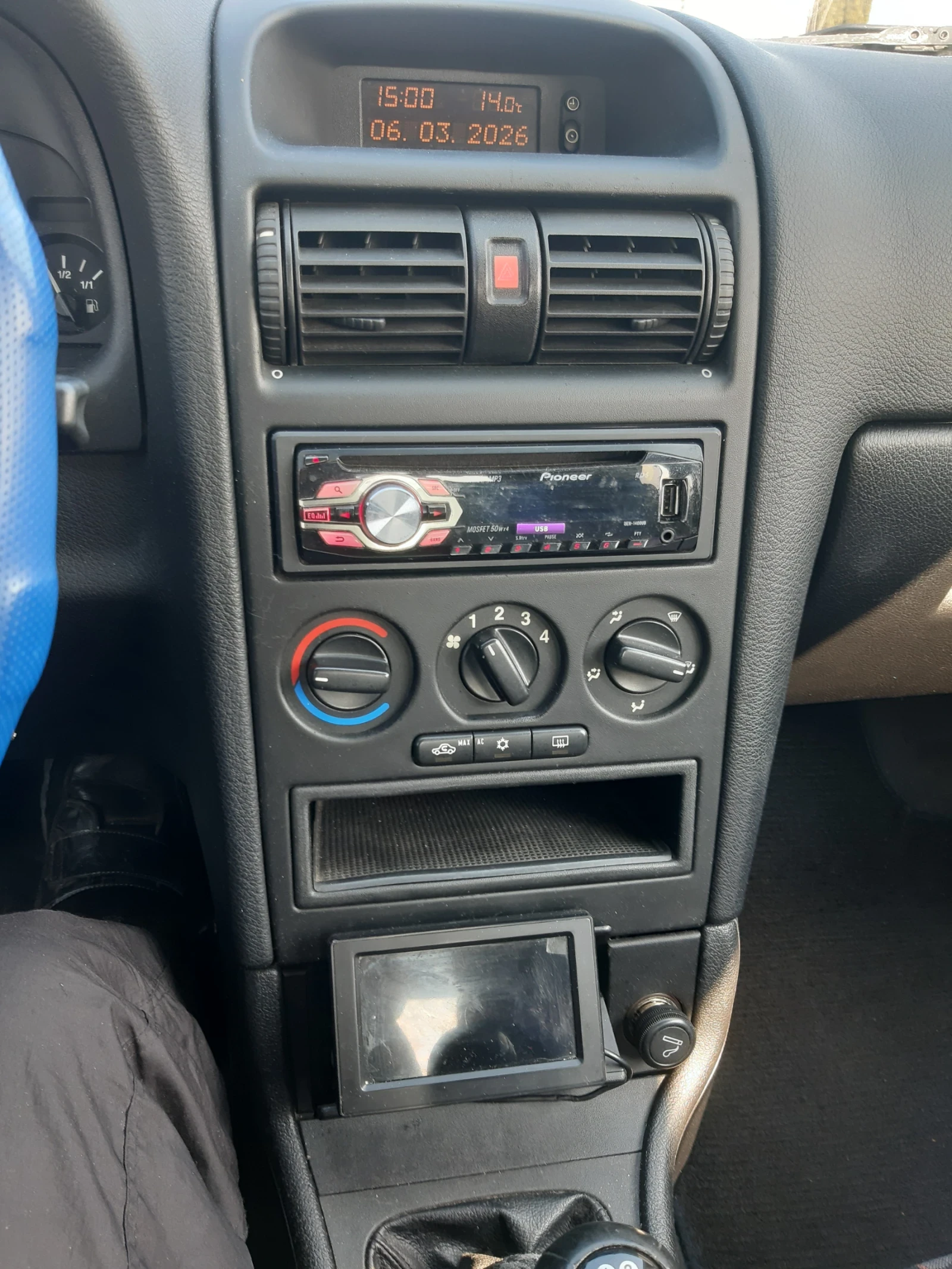 Opel Astra Хечбек - изображение 10