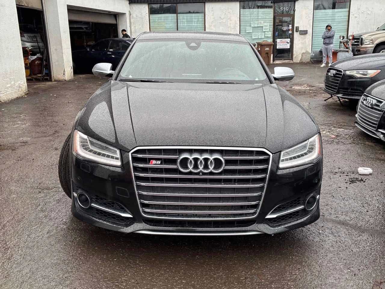 Audi S8 4dr Sdn  CARFAX, снимка 6 - Автомобили и джипове - 54172254