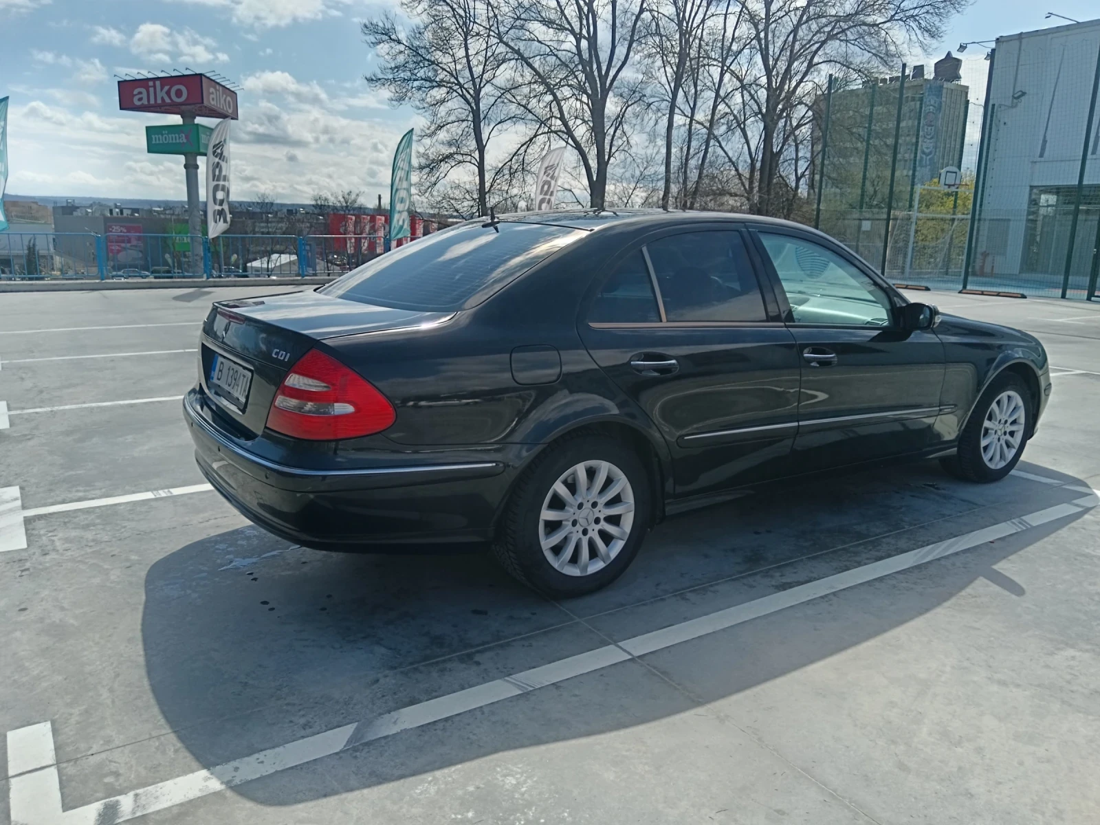 Mercedes-Benz E 320, снимка 6 - Автомобили и джипове - 54173435