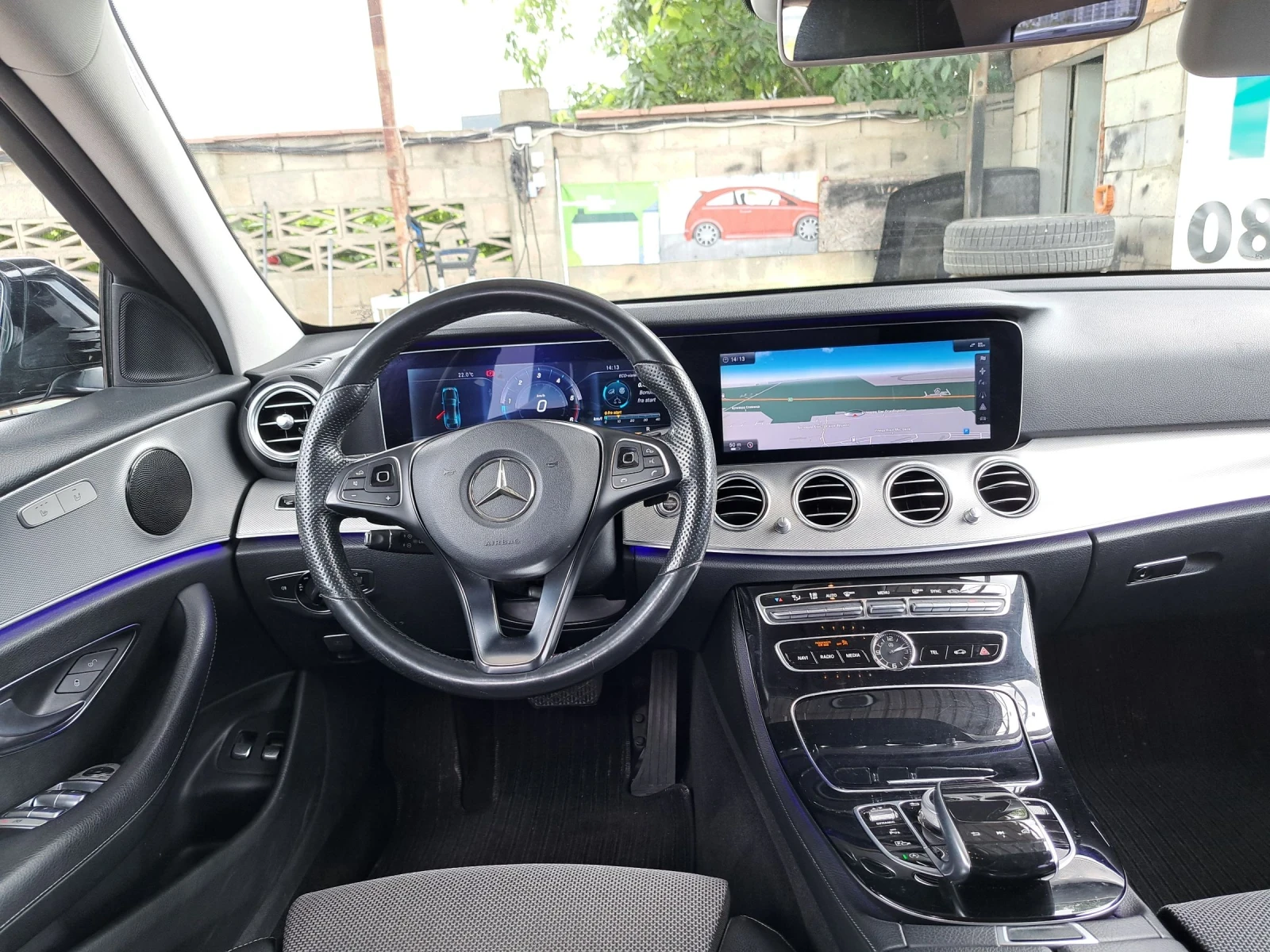 Mercedes-Benz E 220 2.2 D digital, снимка 6 - Автомобили и джипове - 54797083