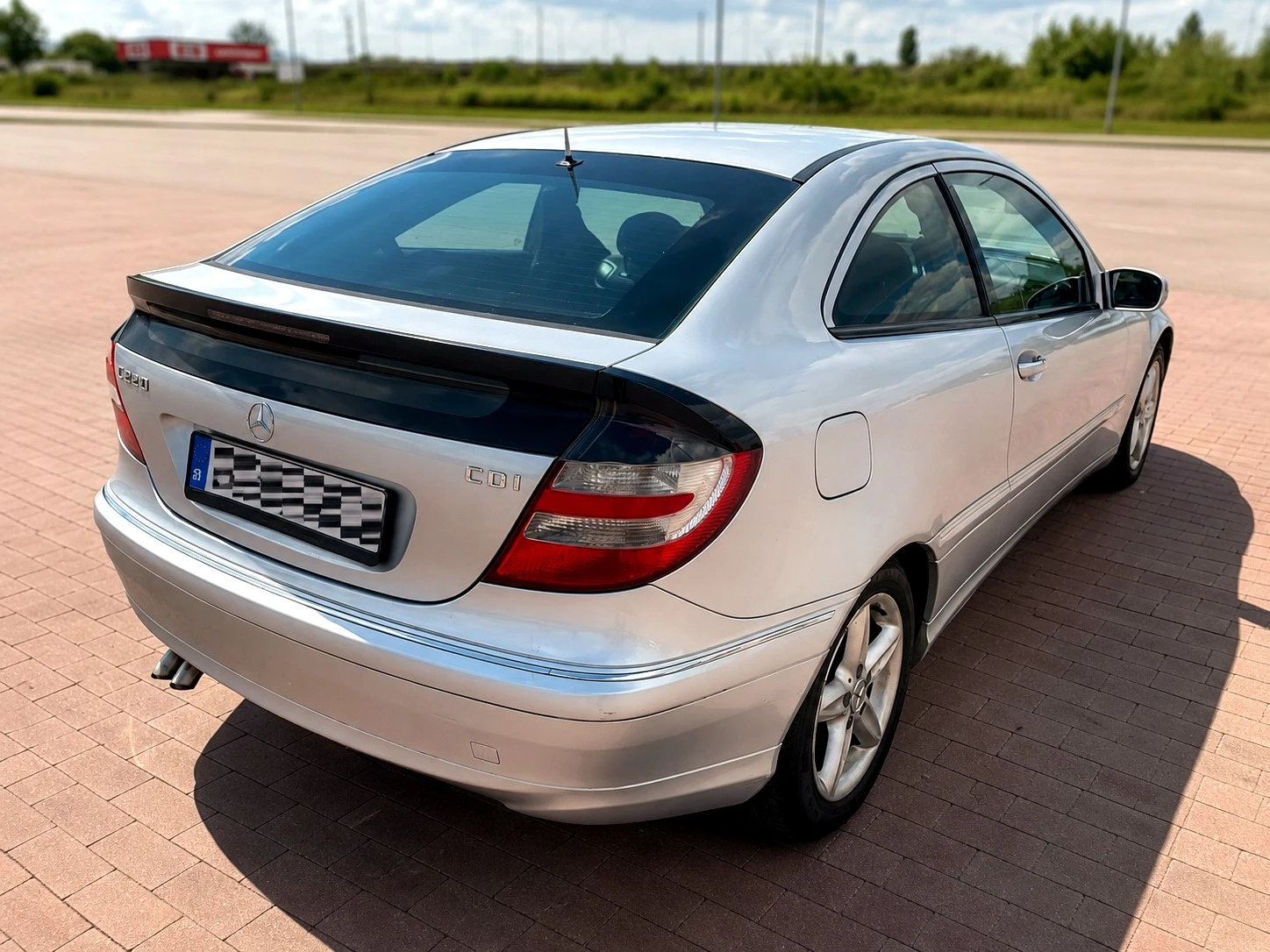 Mercedes-Benz C 220 Sport Coupe, снимка 2 - Автомобили и джипове - 54875480