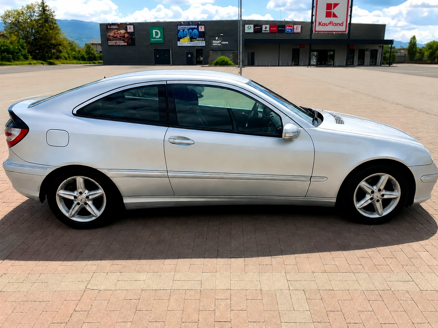 Mercedes-Benz C 220 Sport Coupe, снимка 4 - Автомобили и джипове - 54875480