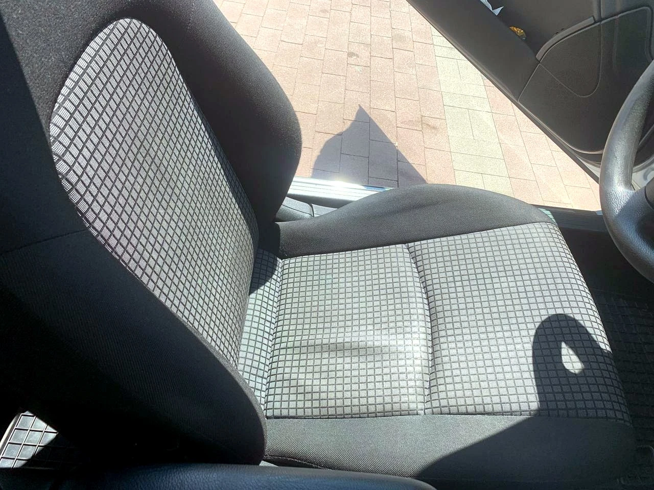 Mercedes-Benz C 220 Sport Coupe, снимка 12 - Автомобили и джипове - 54875480