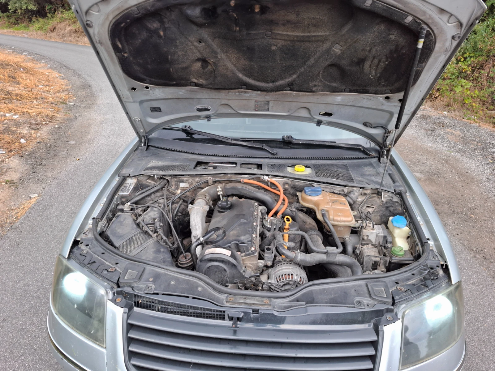 VW Passat, снимка 13 - Автомобили и джипове - 56042689