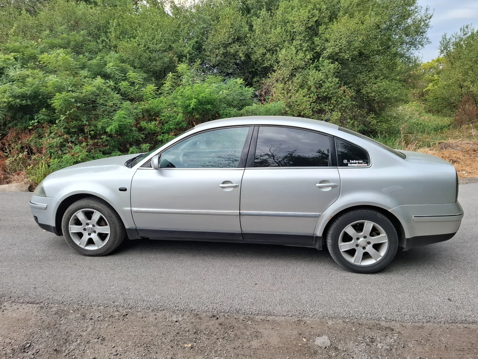 VW Passat, снимка 3 - Автомобили и джипове - 56042689