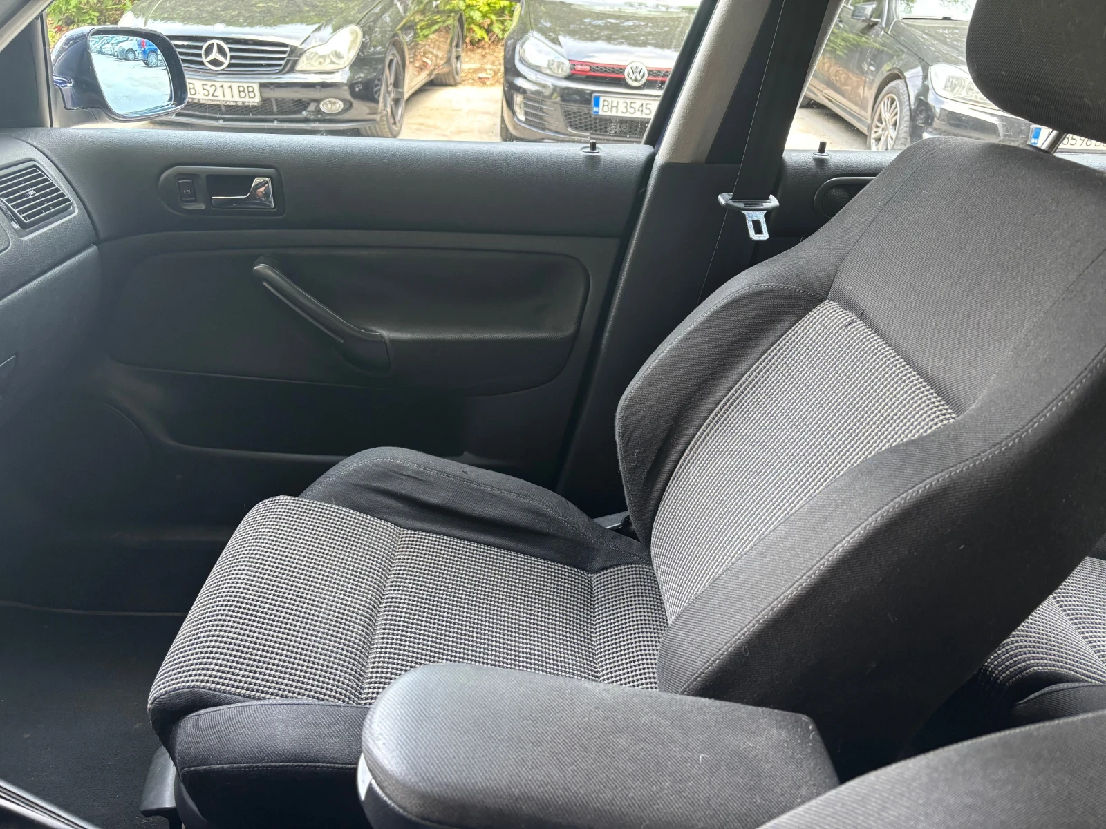 VW 1600, снимка 4 - Автомобили и джипове - 56220599