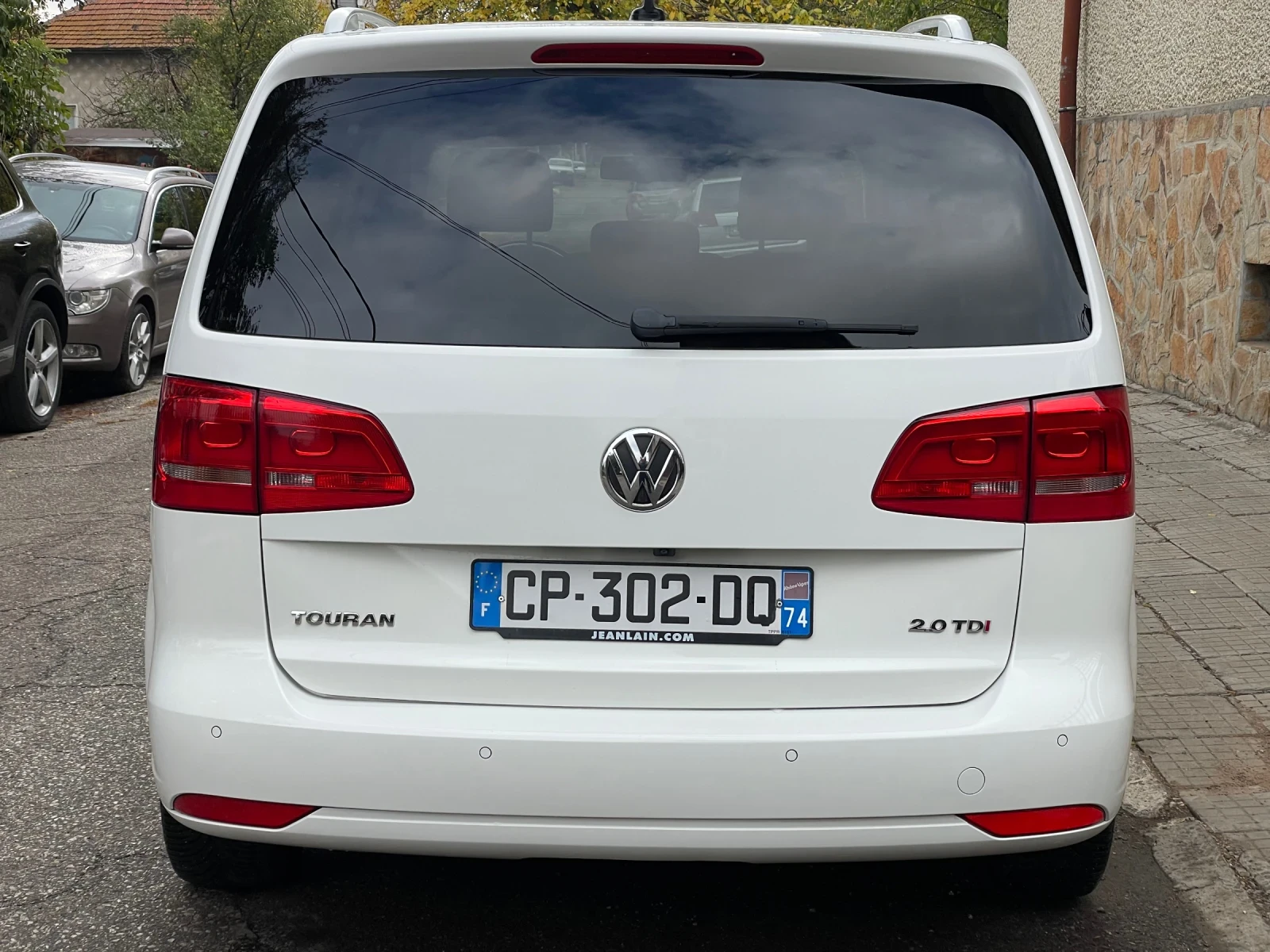 VW Touran 2.0TDI* 140kc* , снимка 6 - Автомобили и джипове - 56678544