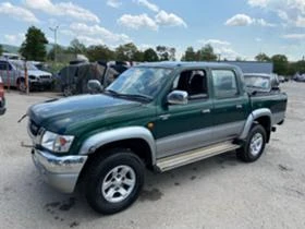 Toyota Hilux 2.5 d4d На части, снимка 15