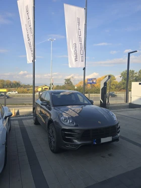 Porsche Macan Turbo, снимка 1