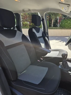 Dacia Duster, снимка 12