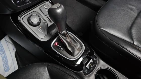 Jeep Compass 2.4* BLIND SPOT* ПОДГРЕВ ВОЛАН* ЛЮК* КРАЙНА ЦЕНА, снимка 9