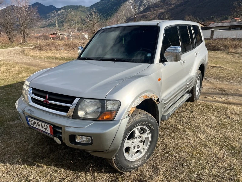 Mitsubishi Pajero 3.2DiD Automat, снимка 2 - Автомобили и джипове - 46711986